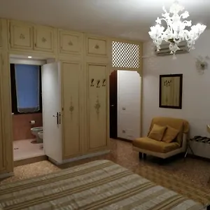 Orion 2* Venedig
