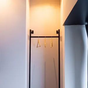 Opera Boutique Italia