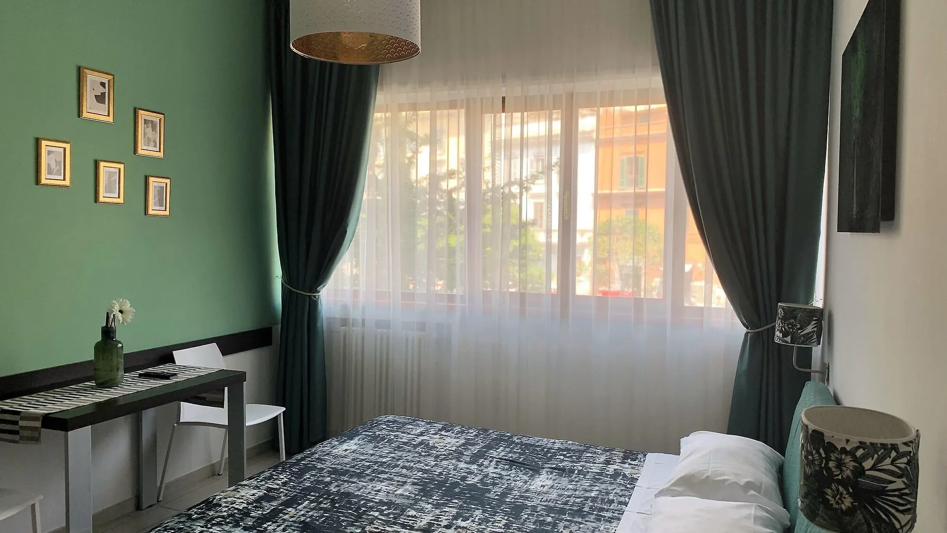 Hotel St Peter'S View Roma 4*,